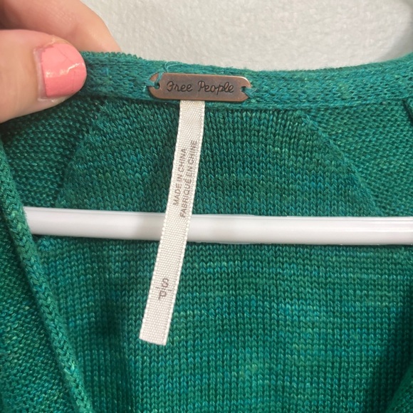 Free People Optimistic Green Side Tie Knit V-Neck Pullover Hoodie small - Picture 7 of 11